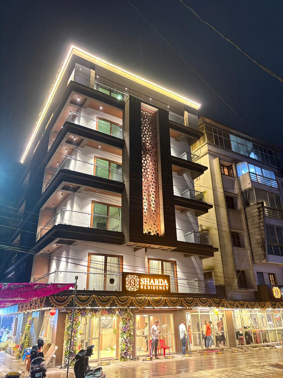 Multi-storey residential building fitted with Vagmine uPVC windows and doors